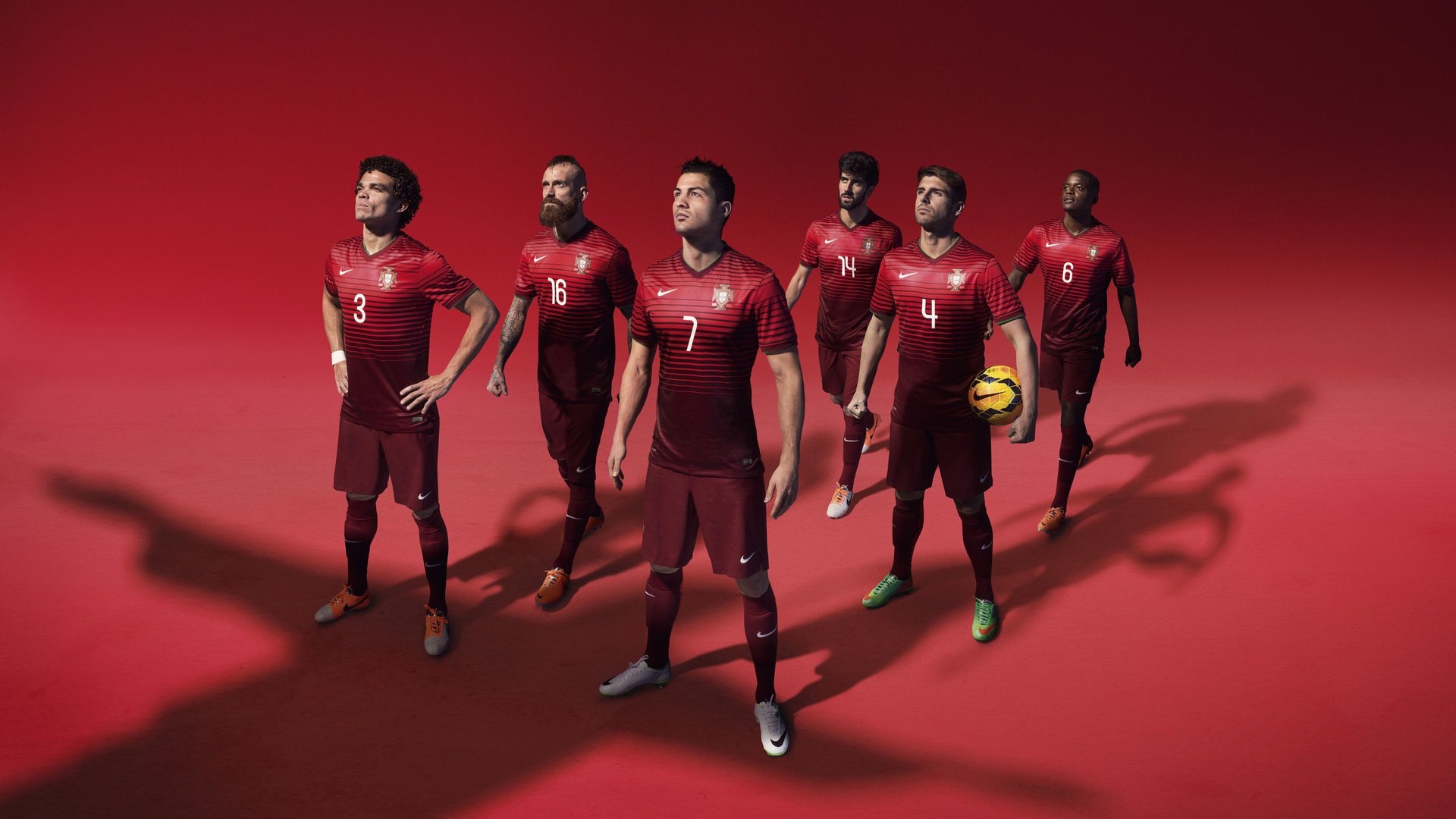 德国稳稳拿下尼日利亚，阿圭罗展现巨星价值，当精密机器遇见天才火花