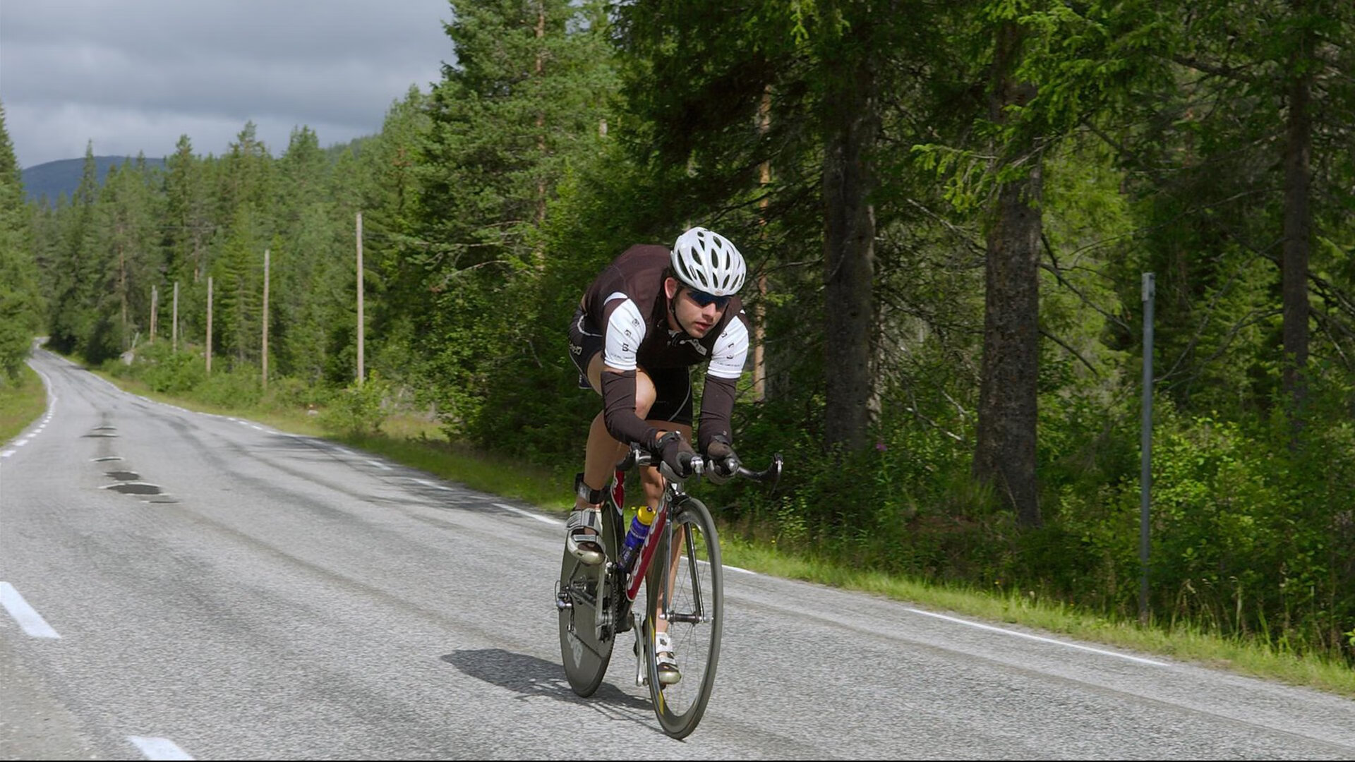 牙买加收割美国，当迪巴拉式的大场面先生，在绿茵场外书写传奇